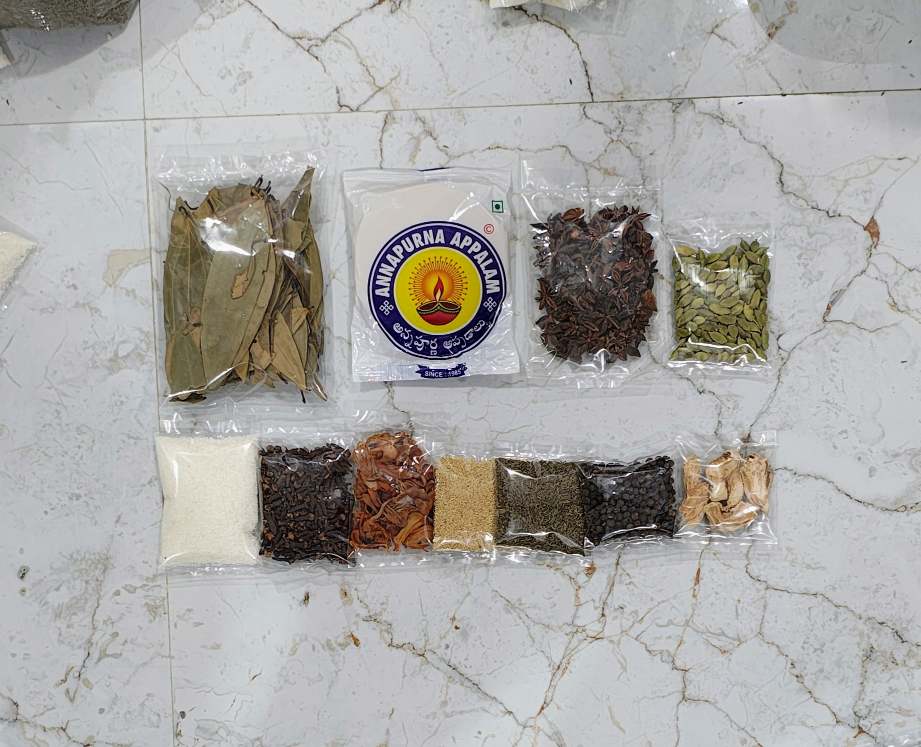 Biryani Aaku,25g. Star pulu,25g. Elachi,20g. Lavanga,25g. Japathri,10g. Miryalu,25g. Gasgasalu,20g. 